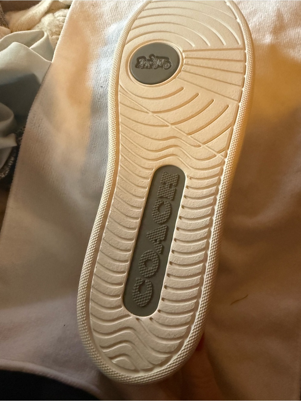 Coach White leather Casual Lace-Up Sneaker New No box - Picture 2 of 7